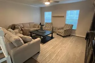 14405 Burgundy Square, Tampa, FL 33613 - Photo 9