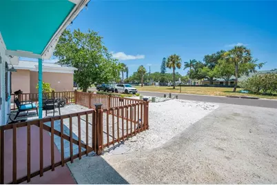 305 15th Avenue, Indian Rocks Beach, FL 33785 - Photo 11