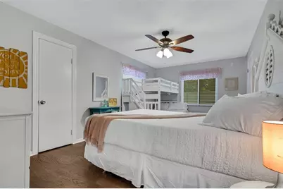 1600 Loretta Avenue NW, Largo, FL 33770 - Photo 19