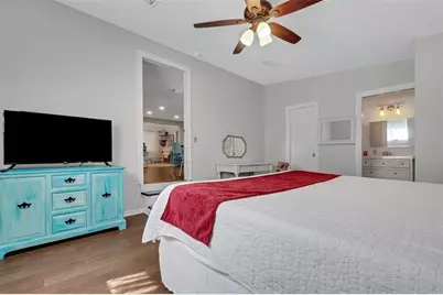 1600 Loretta Avenue NW, Largo, FL 33770 - Photo 25