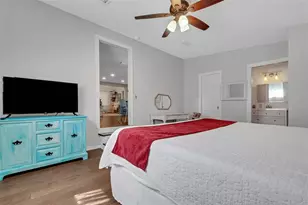 1600 Loretta Ave NW, Largo, FL 33770 - Photo 25