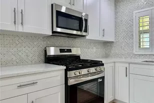 902 Oakwood Dr, Largo, FL 33770 - Photo 11