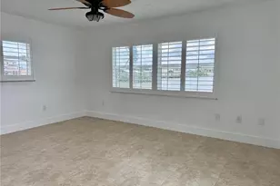 902 Oakwood Dr, Largo, FL 33770 - Photo 19