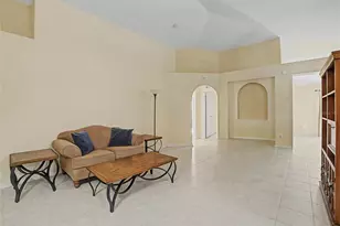1309 Sheridan Bay Dr, Ruskin, FL 33570 - Photo 5