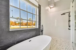 6644 Country Club Rd, Wesley Chapel, FL 33544 - Photo 31