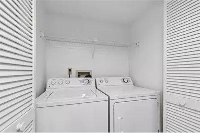 11800 Park Blvd #401, Seminole, FL 33772 - Photo 23