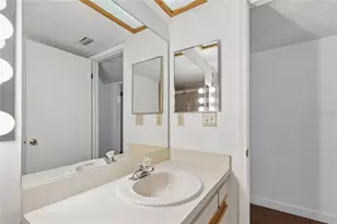 11800 Park Blvd, Seminole, FL 33772 - Photo 37