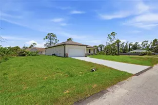 1028 Connie St, North Port, FL 34288 - Photo 9