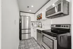 2109 Bayshore Blvd, Tampa, FL 33606 - Photo 5