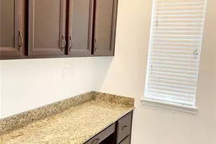 7952 Hampton Lake Dr, Tampa, FL 33647 - Photo 7
