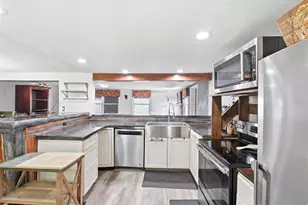 5633 Andrea Dr, Holiday, FL 34690 - Photo 19