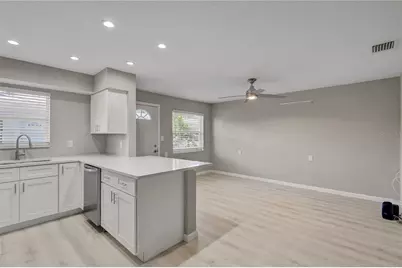 9030 Blind Pass Road #C9, Saint Petersburg, FL 33706 - Photo 13