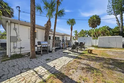726 Mandalay Avenue, Clearwater Beach, FL 33767 - Photo 29