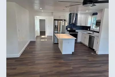 4420 6th Avenue S, Saint Petersburg, FL 33711 - Photo 3