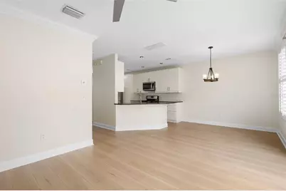 10034 Tate Lane, Tampa, FL 33626 - Photo 7