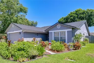 8702 Hampden Dr, Tampa, FL 33626 - Photo 1