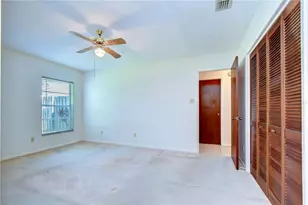 8702 Hampden Dr, Tampa, FL 33626 - Photo 11