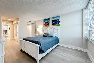 400 Island Way, Clearwater Beach, FL 33767 - Photo 25