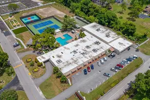 5660 80th St N, Saint Petersburg, FL 33709 - Photo 35