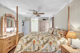 1743 Macdonnell Dr, Palm Harbor, FL 34684 - Photo 31