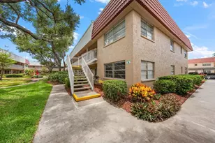 10037 62nd Terrace N, Saint Petersburg, FL 33708 - Photo 3