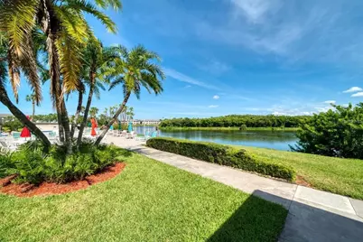 10037 62nd Terrace N #1, Saint Petersburg, FL 33708 - Photo 25