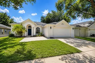 4822 Portobello Cir, Valrico, FL 33596 - Photo 1