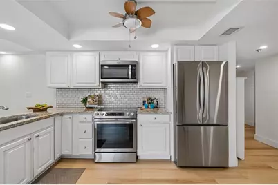 7430 Sunshine Skyway Lane S #201, Saint Petersburg, FL 33711 - Photo 15