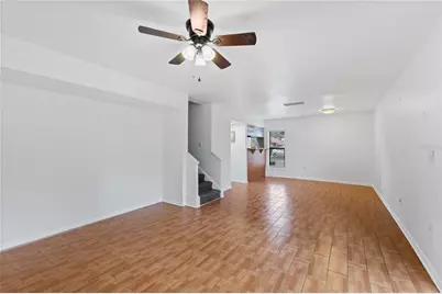 5641 Ashley Oaks Drive #37, Tampa, FL 33617 - Photo 5