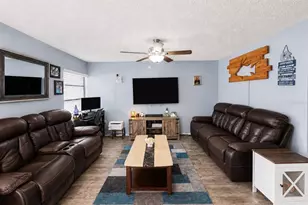 803 Fairwood Ln, Clearwater, FL 33759 - Photo 3