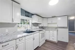 39217 Fibelkorn Rd, Zephyrhills, FL 33540 - Photo 21