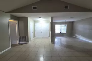 10227 Landmark Dr, Hudson, FL 34667 - Photo 3