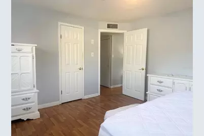 13157 Clay Avenue, Largo, FL 33773 - Photo 13