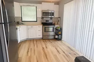 13157 Clay Ave, Largo, FL 33773 - Photo 3