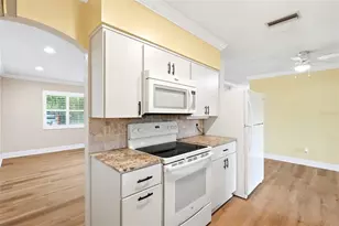 11471 88th Ave, Seminole, FL 33772 - Photo 13