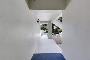 68 Country Club Dr, Largo, FL 33771 - Photo 3