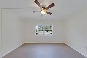 68 Country Club Dr, Largo, FL 33771 - Photo 17