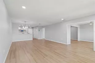 100 Bluff View Dr, Belleair Bluffs, FL 33770 - Photo 21