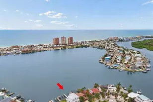 17715 Wall Cir, Redington Shores, FL 33708 - Photo 3