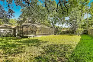 5126 Rolling Hills Ct, Tampa, FL 33617 - Photo 39