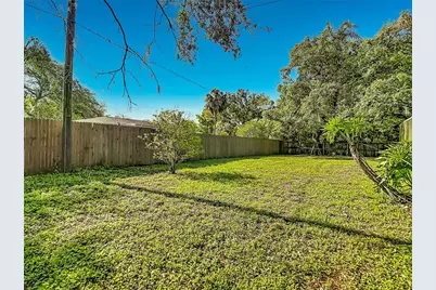 5126 Rolling Hills Court, Tampa, FL 33617 - Photo 37