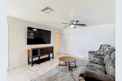 5126 Rolling Hills Court, Tampa, FL 33617 - Photo 21