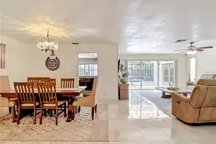 5126 Rolling Hills Ct, Tampa, FL 33617 - Photo 5
