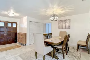 5126 Rolling Hills Ct, Tampa, FL 33617 - Photo 7