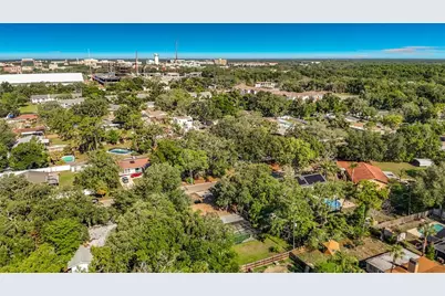 5126 Rolling Hills Court, Tampa, FL 33617 - Photo 43