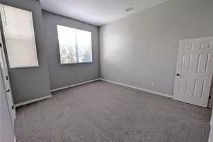 8319 King Blossom Ct, Tampa, FL 33615 - Photo 21