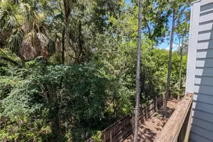 8319 King Blossom Ct, Tampa, FL 33615 - Photo 25