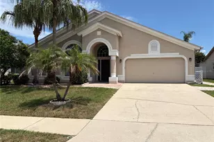 1914 Leichester St, Valrico, FL 33594 - Photo 3