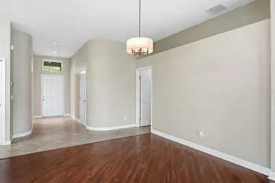 349 Fountainview Circle, Oldsmar, FL 34677 - Photo 9