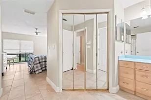 11502 Robles Del Rio Pl, Temple Terrace, FL 33617 - Photo 15